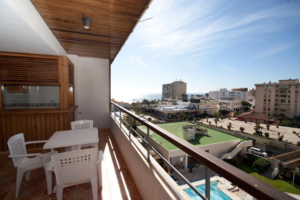 Apartamentos la Nogalera Torremolinos Habitación foto