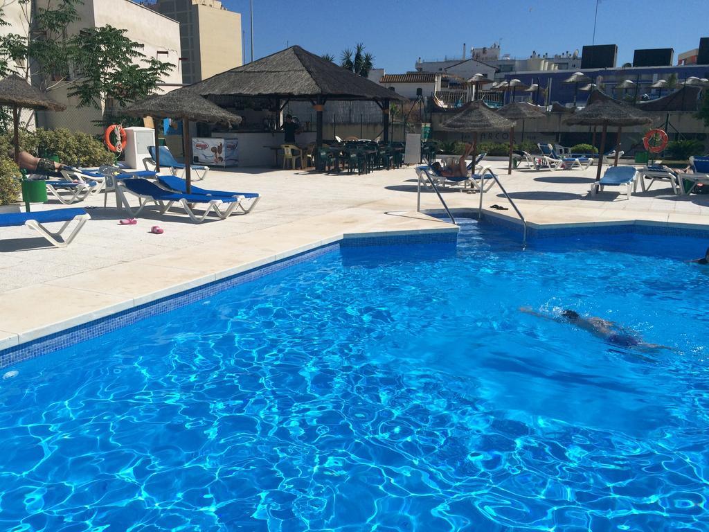 Apartamentos la Nogalera Torremolinos Exterior foto